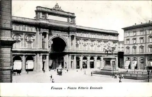 Ak Firenze Florenz Toscana, Piazza Vittorio Emanuele