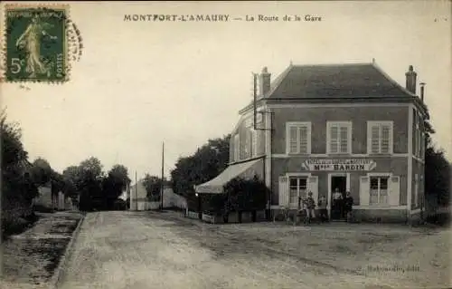 Ak Montfort l'Amaury Yvelines, Route de la Gare