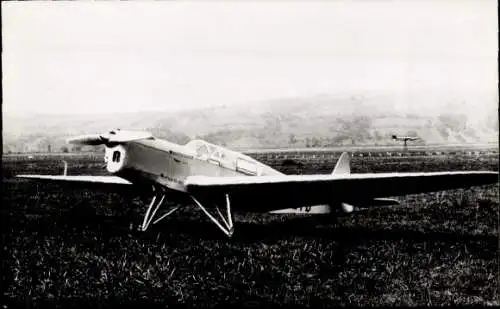 Ak Sportflugzeug Zlin-Bata 12