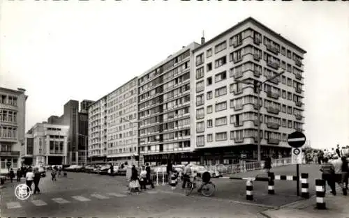 Ak Blankenberghe Blankenberge Westflandern, Place du Casino