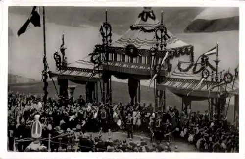 Ak Rüdesheim am Rhein, Niederwald Nationaldenkmal, Einweihung 28.09.1883, Uniformen