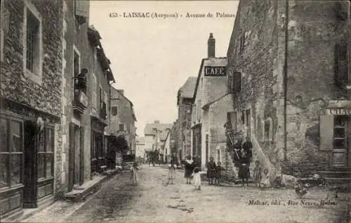 Ak Laissac Aveyron, Avenue de Palmas, Café