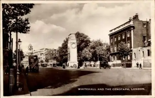 Ak City of Westminster, London, England, Whitehall, Kenotaph-Denkmal