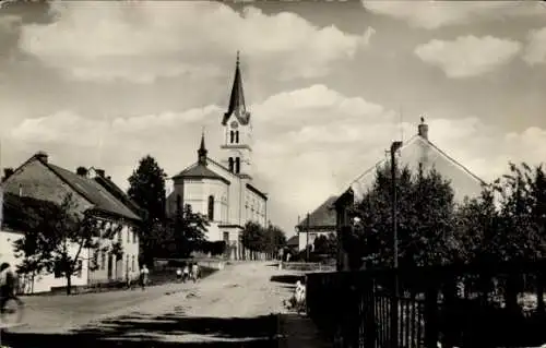 Ak Náměšť na Hané Olomouc Olmütz Stadt, Ortspartie, Kirche