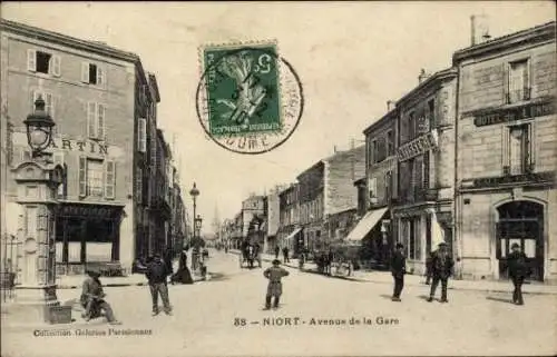 Ak Niort Deux Sèvres, Avenue de la Gare, Hotel, Patisserie