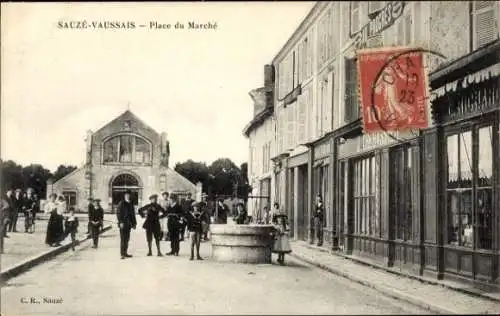 Ak Sauzé-Vaussais Deux Sèvres, Place du Marché