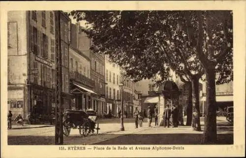 Ak Hyères Var, Avenue Alphonse Denis, Place de la Rade