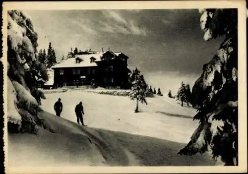 Ak Rumänien, Winterlandschaft in den Bergen