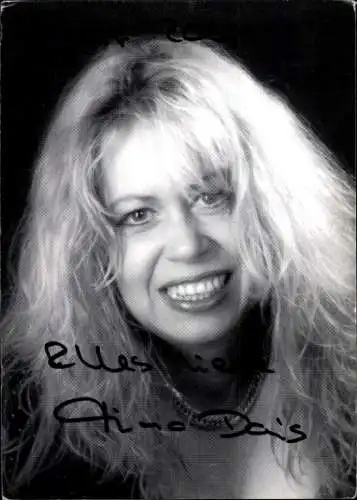 Ak Schauspielerin und Moderatorin Christina Dais, Portrait, Autogramm