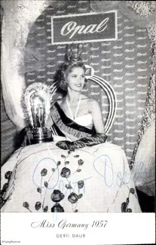 Ak Schauspielerin Gerti Daub, Portrait, Miss Germany 1957, Autogramm