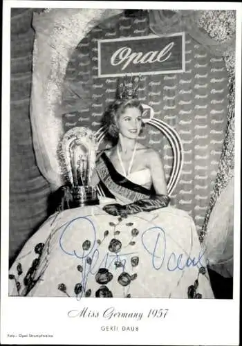 Ak Schauspielerin Gerti Daub, Portrait, Miss Germany 1957, Autogramm