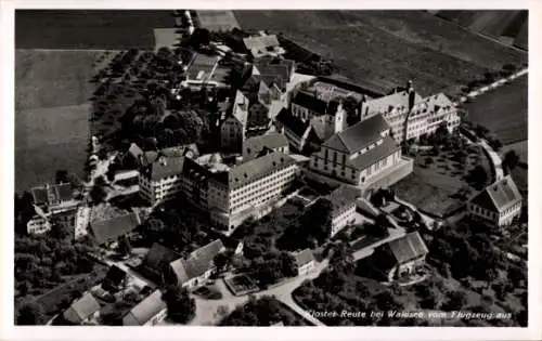 Ak Reute Bad Waldsee, Fliegeraufnahme, Kloster