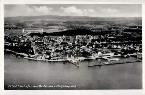 Ak Friedrichshafen am Bodensee, Fliegeraufnahme