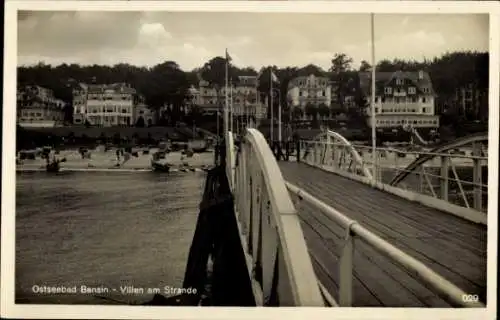 Ak Ostseebad Bansin auf Usedom, Villen am Strand, Brücke