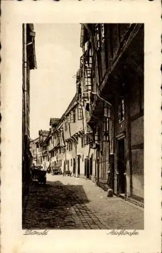 Ak Detmold in Nordrhein Westfalen, Blick in die Adolfstraße, Wohnhäuser