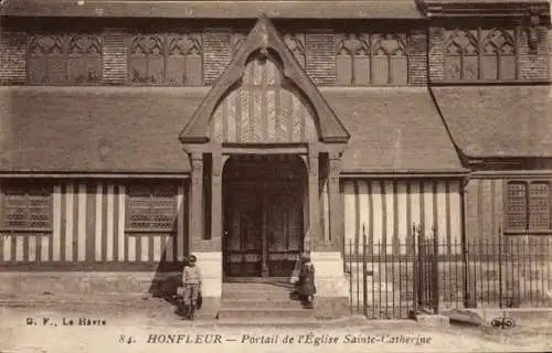 Ak Honfleur Calvados, Kirche St. Catherine, Portal