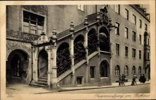 Ak Ulm an der Donau, Rathaus, Treppenaufgang