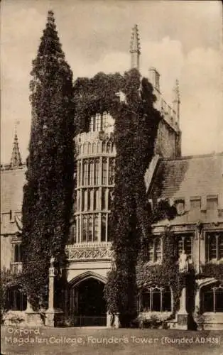 Ak Oxford Oxfordshire England, Magdalen College, Gründerturm