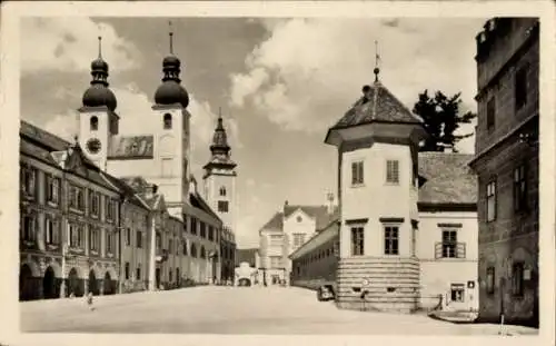 Ak Telč Teltsch Region Hochland, Straßenpartie, Kirche