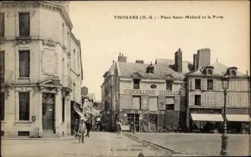 Ak Thouars Deux Sèvres, Place Saint-Medard, Poste