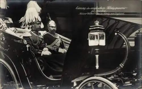 Ak König Georg V. von England, King George V., Kaiser Wilhelm II., Kutsche, Einzug in Berlin 1913