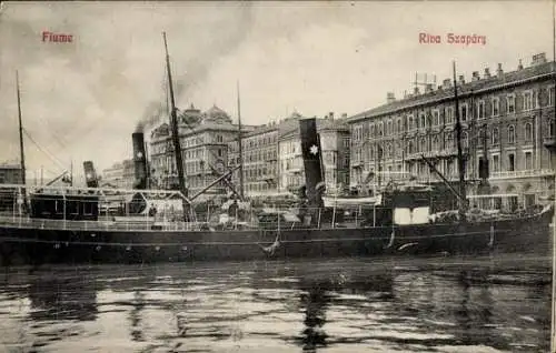 Ak Rijeka Fiume Kroatien, Riva Szapary, Hafenpartie, Dampfer