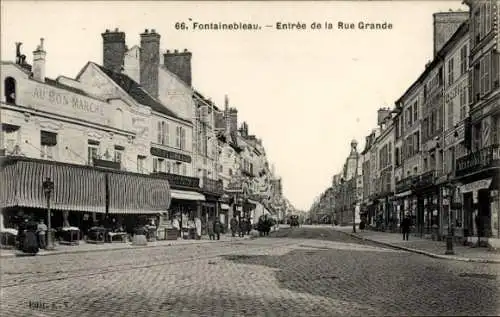 Ak Fontainebleau Seine et Marne, Eingang von der Rue Grande