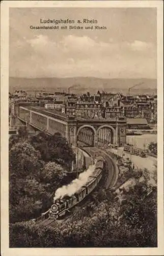 Ak Ludwigshafen am Rhein, Gesamtansicht mit Brücke und Rhein, Dampflok