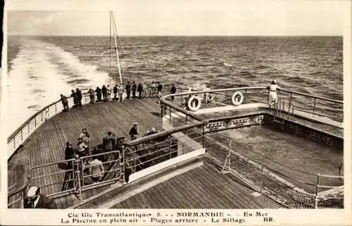 Ak Passagierschiff Normandie, CGT, Freiluft-Schwimmbecken auf Deck