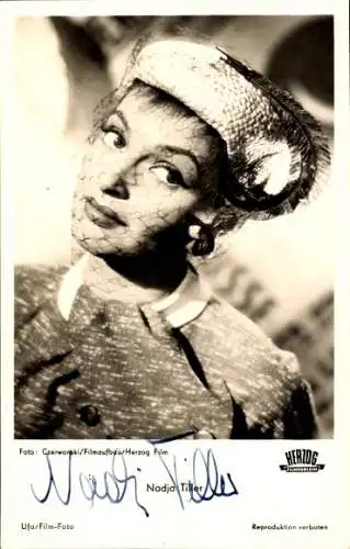 Ak Schauspielerin Nadja Tiller, Portrait, Autogramm