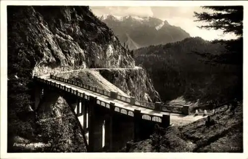 Ak Kempten im Allgäu Schwaben, Passstraße, Brücke