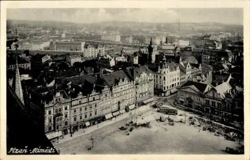 Ak Plzeň Pilsen Stadt, Platz, Luftbild