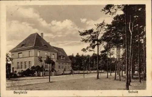 Ak Bergfelde Hohen Neuendorf in Brandenburg, Schule