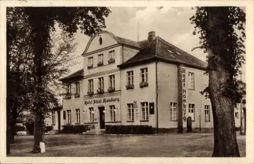 Ak Schwarzenbek in Lauenburg, Hotel Stadt Hamburg