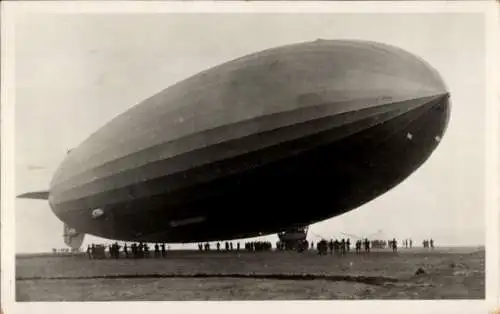 Ak Frankfurt am Main, Zeppelin Luftschiff LZ 129 Hindenburg