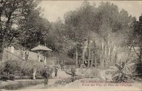 Ak Lamalou les Bains Hérault, Place des Pins au Parc de l'Usclade