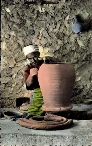 Ak Djerba Midoun Tunesien, Maghreb, Töpfer