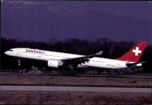 Ak Passagierflugzeug, Airbus A330-223, Swissair