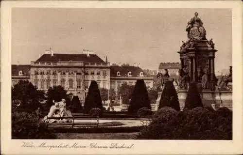 Ak Wien 1 Innere Stadt, Messepalast, Maria Theresia Denkmal