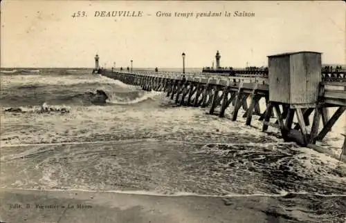 Ak Deauville Calvados, Gros temps pendant la Saison