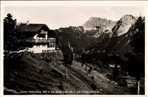 Ak Mittenwald in Oberbayern, Panoramaansicht Hoher Kranzberg mit Wörner und Berghaus