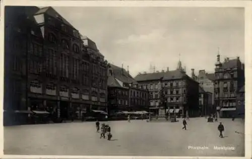 Ak Pforzheim in Baden Württemberg, Marktplatz mit Denkmal und Geschäften