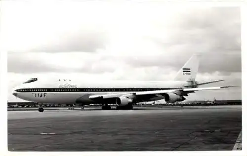 Foto Iranisches Militärflugzeug, IIAF, Boeing 747, 5 8108