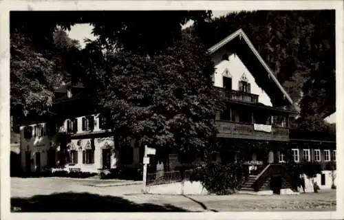 Ak Urfeld am Walchensee Kochel am See, Hotel zur Post, Jäger am See, Inh. Hans Wiesmayer