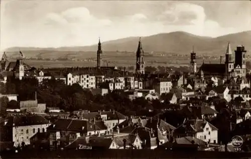 Foto Ak Zittau Sachsen, Gesamtansicht, Klosterturm, Johanneum, Rathaus