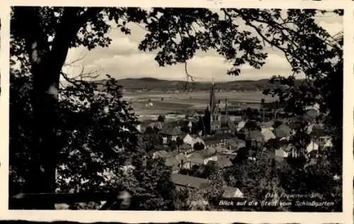 Ak Bad Freienwalde an der Oder, Blick auf die Stadt vom Schlossgarten, Kirche