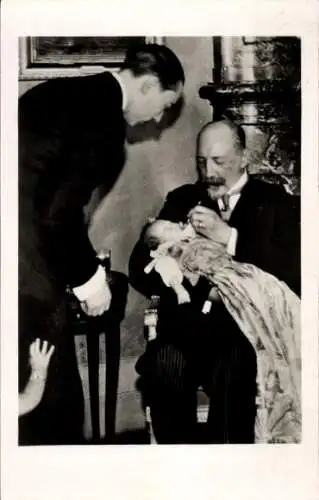 Ak Baptême du Petit Dauphin, 5 Juillet 1933, Prince Henri, comte de Paris