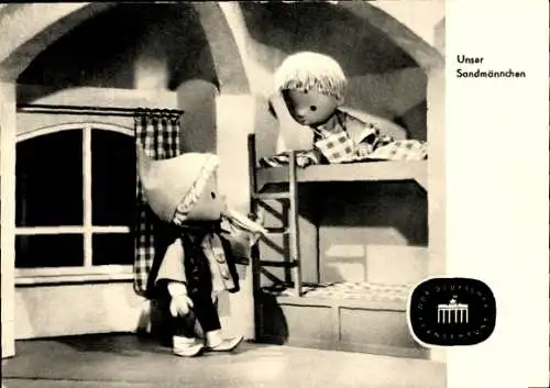 Ak Unser Sandmännchen, Sandmann, DDR Kinderfernsehen, Kind im Hochbett, S 42/64