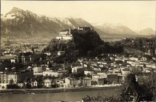 Ak Salzburg in Österreich, Panorama, Festung Hohensalzburg, Blick vom Kapuzinerberg