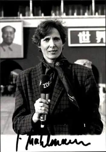 Ak Moderatorin Gisela Mahlmann, Portrait, Autogramm